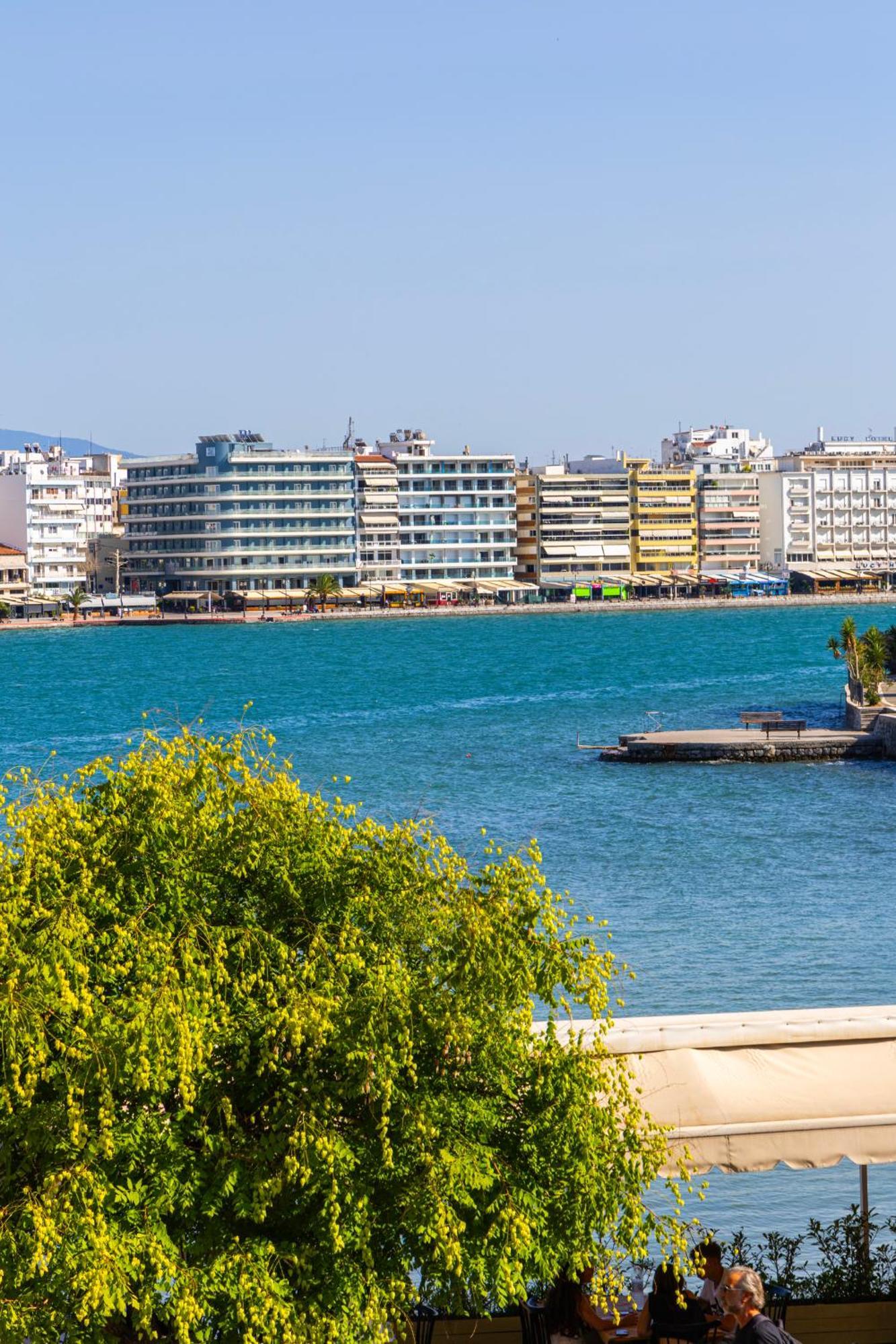 Luxury Apartment By The Sea- Euripus Strait Karababás Zewnętrze zdjęcie